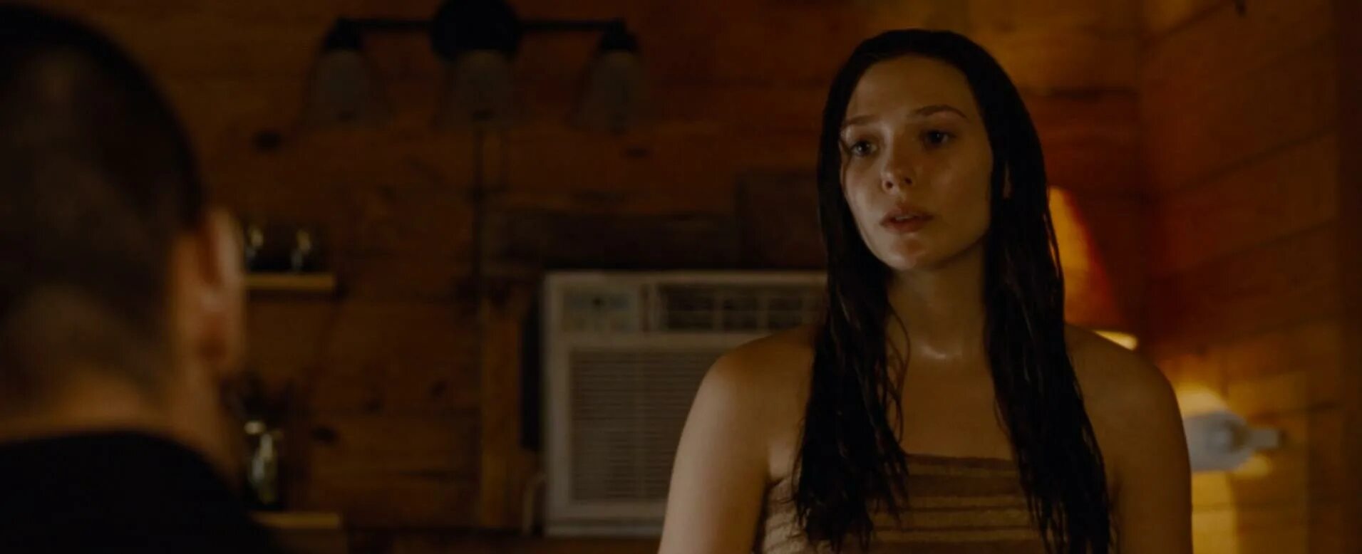 Элизабет олсен фотосессии. Элизабет олсен олдбой постельная сцена. Элизабет олсен в трусах в фильме. Элизабет олсен 18. Элизабет олсен олдбой.