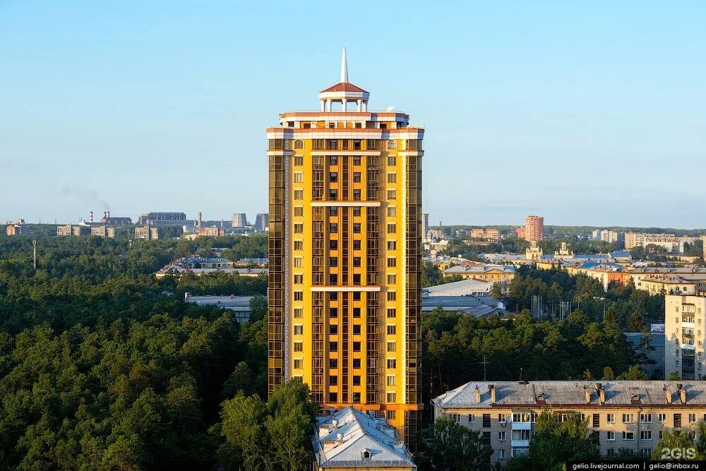 Дом новосибирск. Новосибирск высотка со шпилем Богдана Хмельницкого. ЖК Эдем Новосибирск. Богдана Хмельницкого 11.3. Богдана Хмельницкого 11/3 Новосибирск.