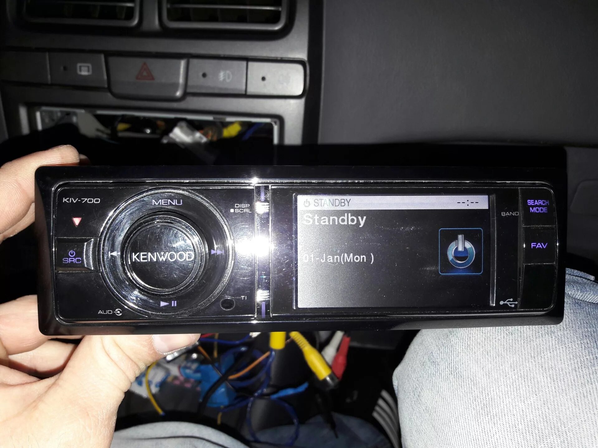 Kenwood kiv 700. Кенвуд kiv 700. автомагнитола kenwood kiv-700. kenwood kiv-700 процессор.