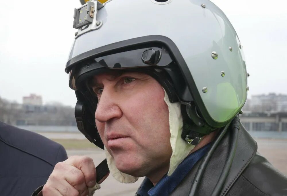 Летчика дмитрия