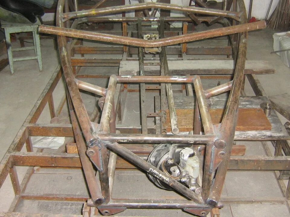 Рама основание. Рама немезида багги. каркас машины. рама авто. самодельная рама для автомобиля.