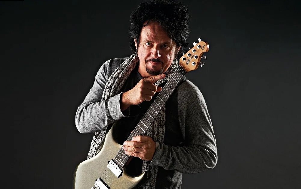 Steve lukather. Стив люкатер. steve lukather toto. steve lukather 1982. steve lukather 1986.