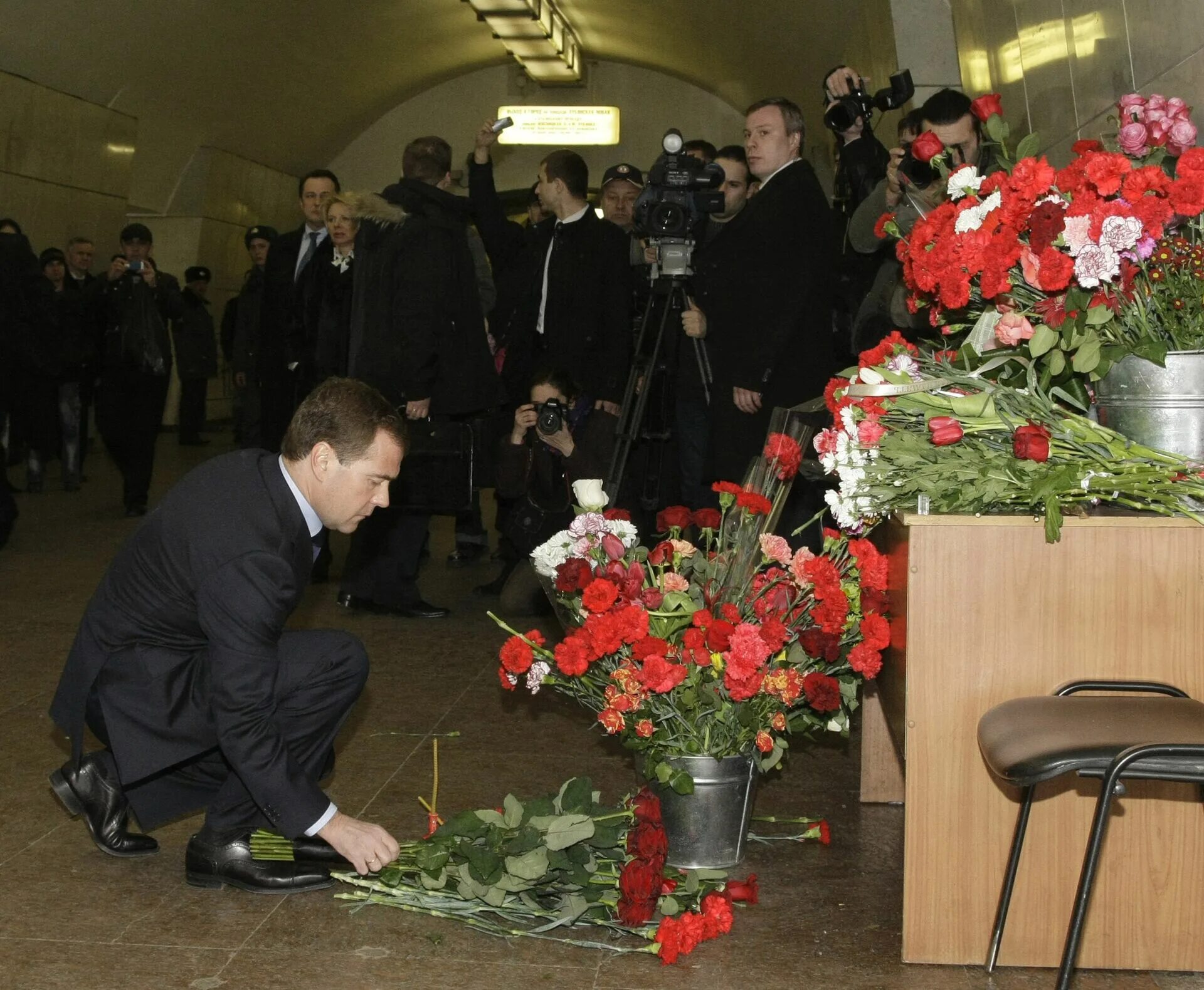 Теракт в Московском метро 2010 парк культуры. Взрывы в Московском метрополитене 2010 года. Теракт в метро 2010 Лубянка.