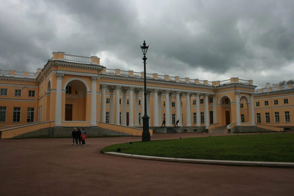 Александровский дворец в Царском селе. Александровский дворец в Царском селе (1792-1796). Александровский дворец Джакомо Кваренги. Кваренги Александровский дворец в Царском селе. Александровский дворец сайт