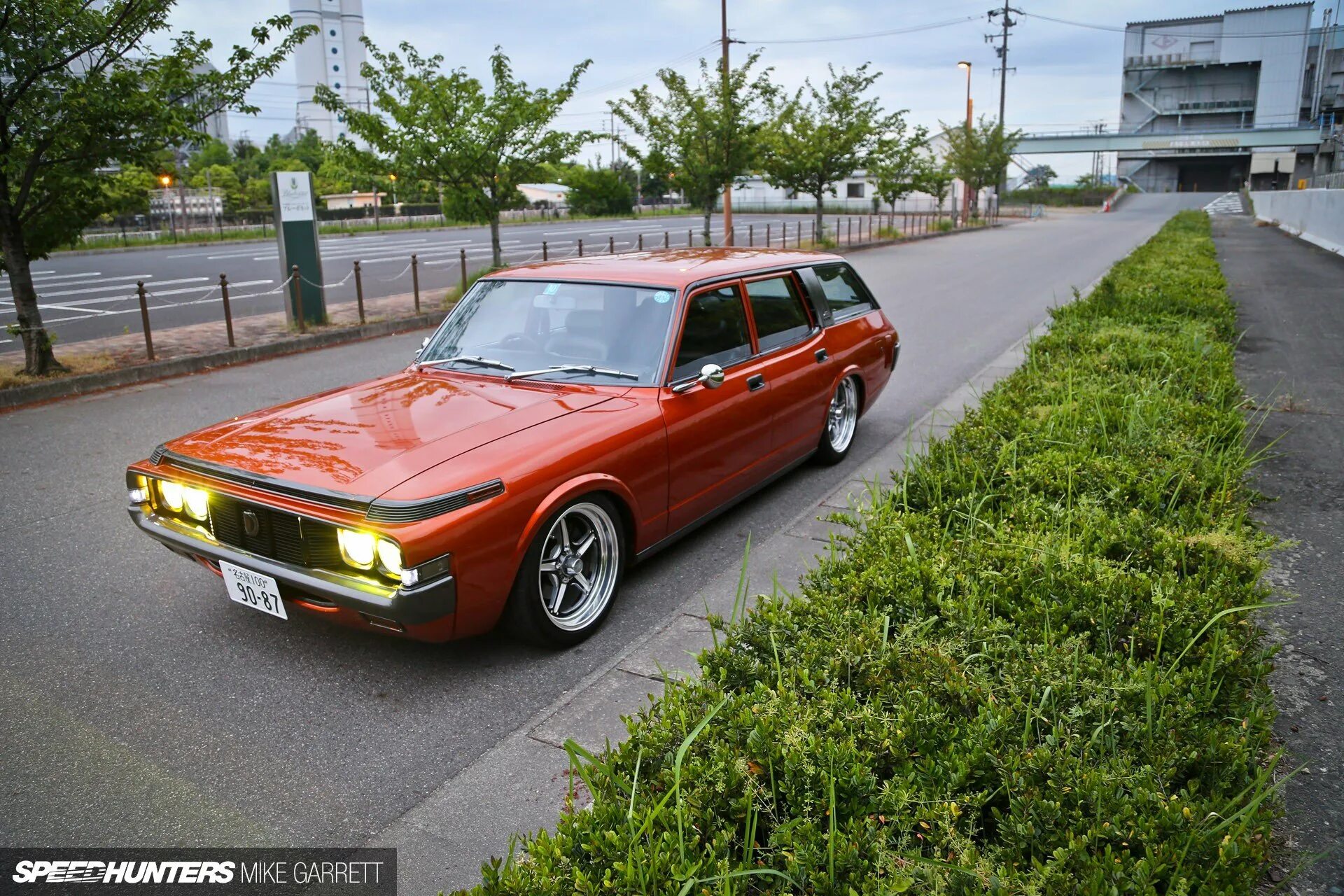 Старые авто из японии. Toyota Crown s60 Wagon. Тойота Краун 70х. Toyota Crown s60 универсал. Тойота Краун 70.