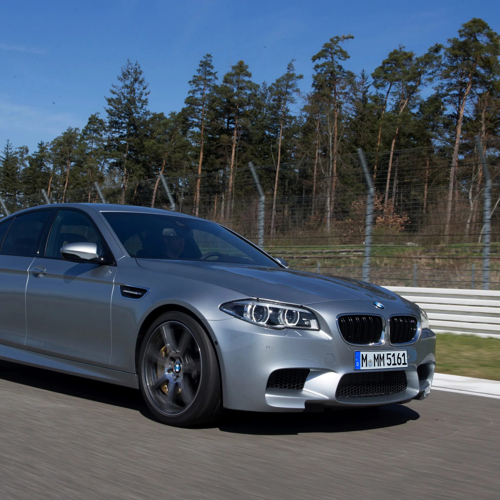 Bmw m5 f10 2011. Bmw m5 f90 новая. Bmw m5 f10 c. Bmw m5 oper style свадебная. Bmw м5 f10.