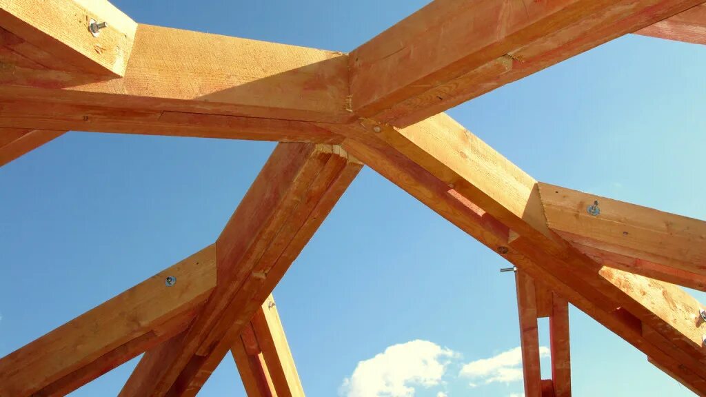 Силовую балку. Тсв балка дом. Силовую балку. Деревянная ферма ласточкин хвост. Силовую балку.