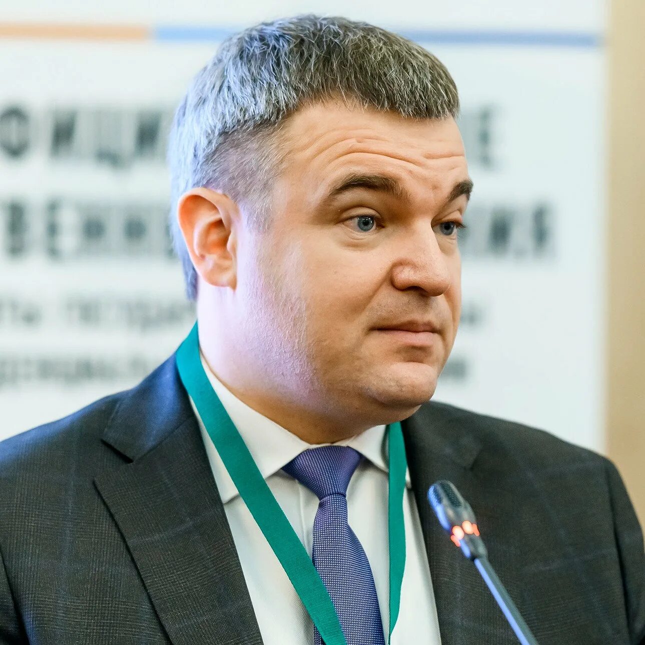 Василий шпак минпромторг. А. Директор департамента промышленности минпромторга. Заместитель министра промышленности и торговли рф василий шпак. Шпак василий викторович.