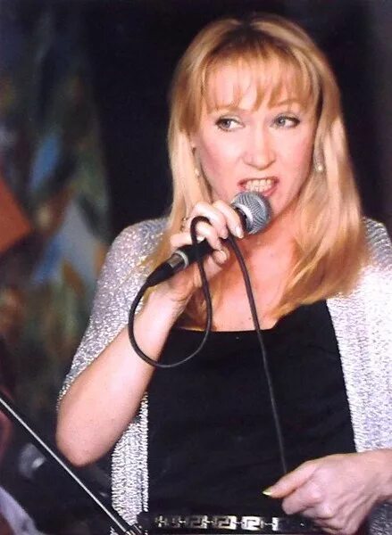 Лариса крылова биография личная жизнь Пойманная птица - Лариса Крылова: Songtexte, Musikvideos & Konzerte