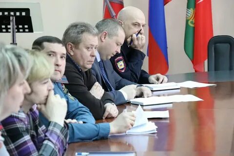 Комиссия по чрезвычайным ситуациям являются