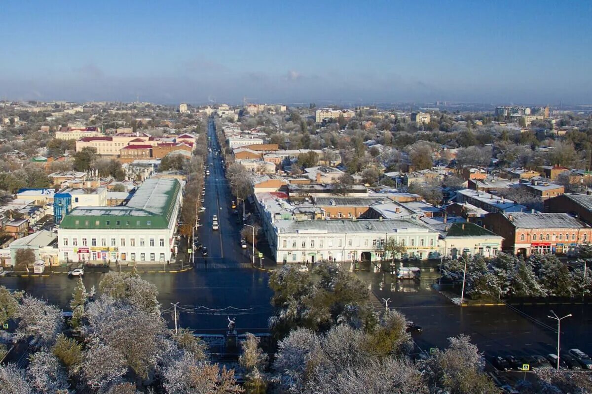 Город под ростовом. Новочеркасск центр города. город новочеркасск ростовской области. исторический центр новочеркасска. новочеркасск панорама.