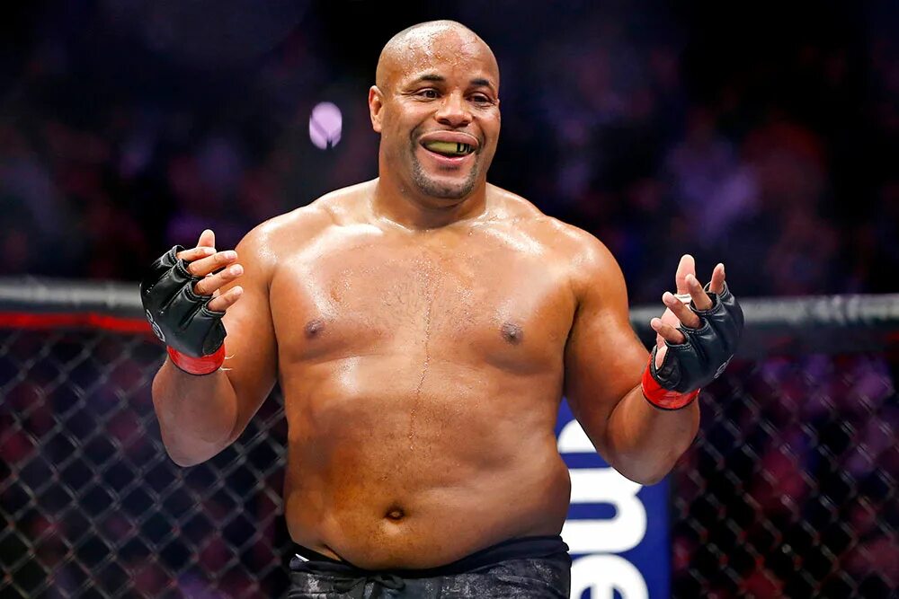 Кормье боец ufc. Даниэль кормье олимпиада 2004. Даниэль. Ufc даниэль кормье. Дэниел кормье американский спортсмен.