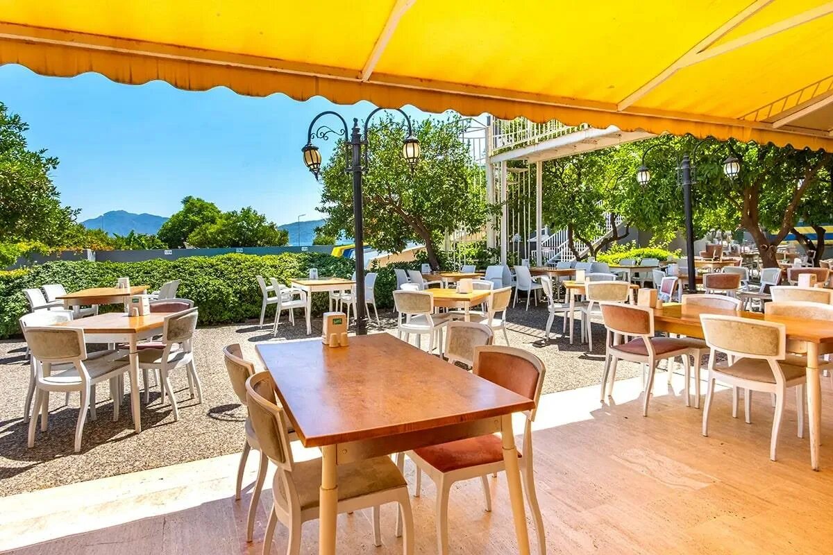 Каприс бич отель мармарис. Luna beach мармарис. Мармарис отель caprice. Мармарис каприз бич отель. Горячая делюкс бич.