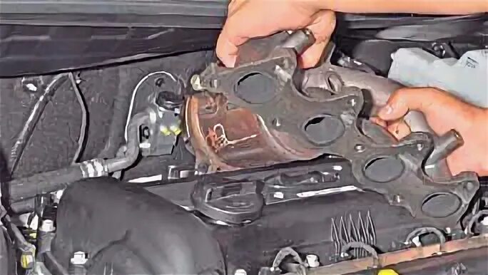 выпускной коллектор хендай солярис 1. 6. снять коллектор солярис. снять коллектор солярис. кожух выпускного коллектора солярис.