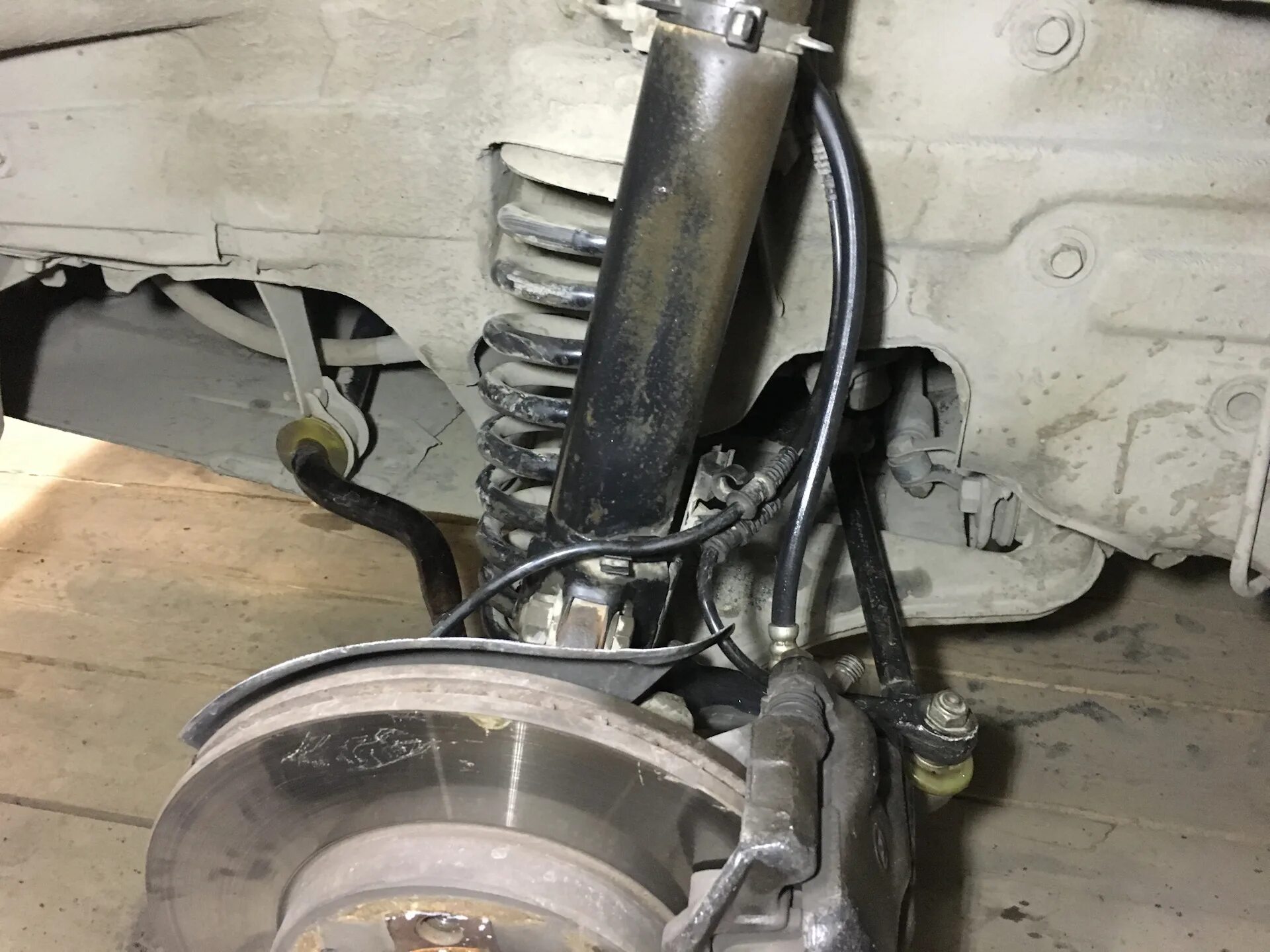 Замена на 124. Наконечник рулевой тяги мерседес 124. Замена на 124. Маятник мерседес 124. Подушка редуктора мерседес w210.