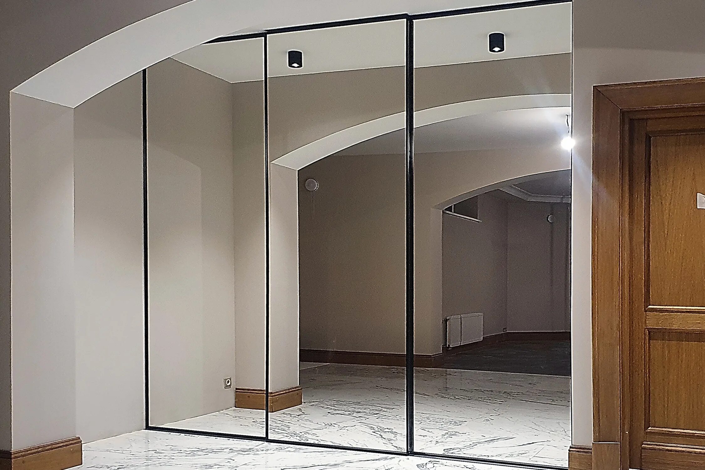 Система line. Шкаф купе aristo slimline. двери купе aristo slimline. шкаф купе аристо слим лайн. профиль слим лайн аристо.