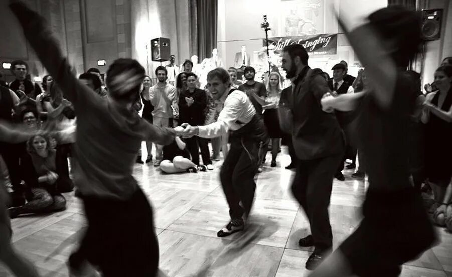 блюз танец. блюз танец. танцевальные блюзы. американский джаз танец. танцуют джаз.