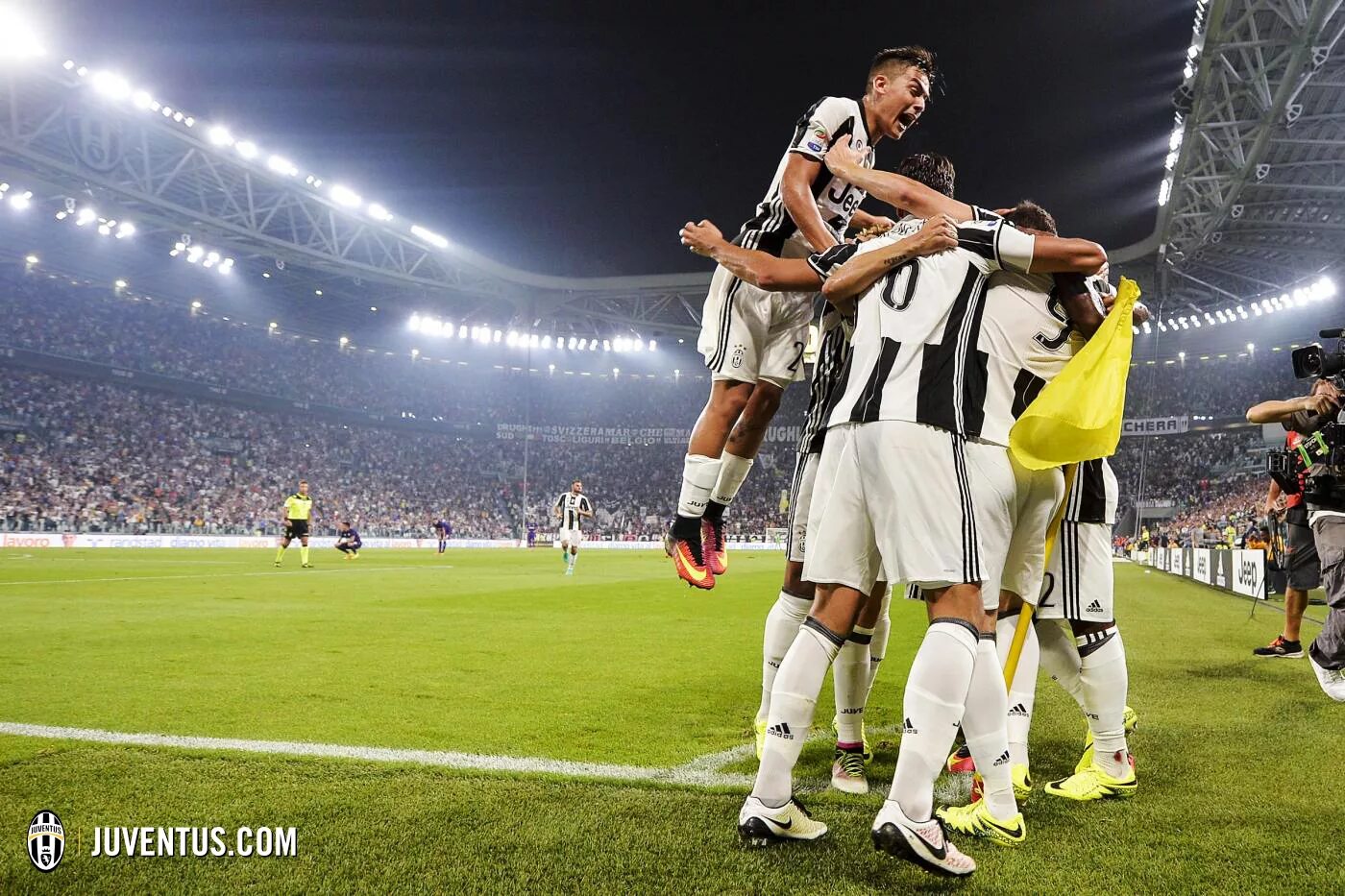 Ювентус фото команды. Игра ювентус сегодня. Футбольная команда ювентус. Чемпионат италии – ювентус. Матч ювентус сампдория.
