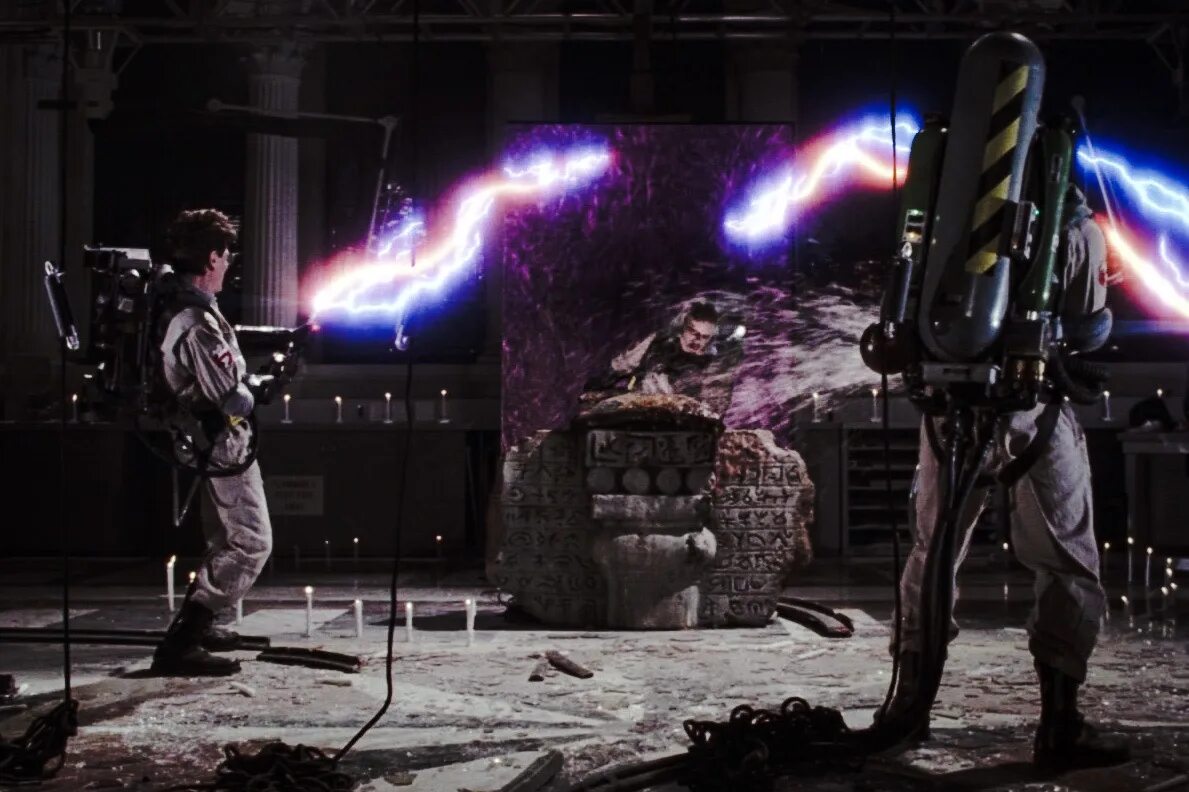 охотники за привидениями 8