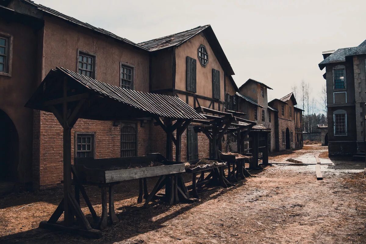 Музей Киногород Piligrim Porto. Солнечногорский район , Киногородок Piligrim Porto. Пилигрим город призрак.