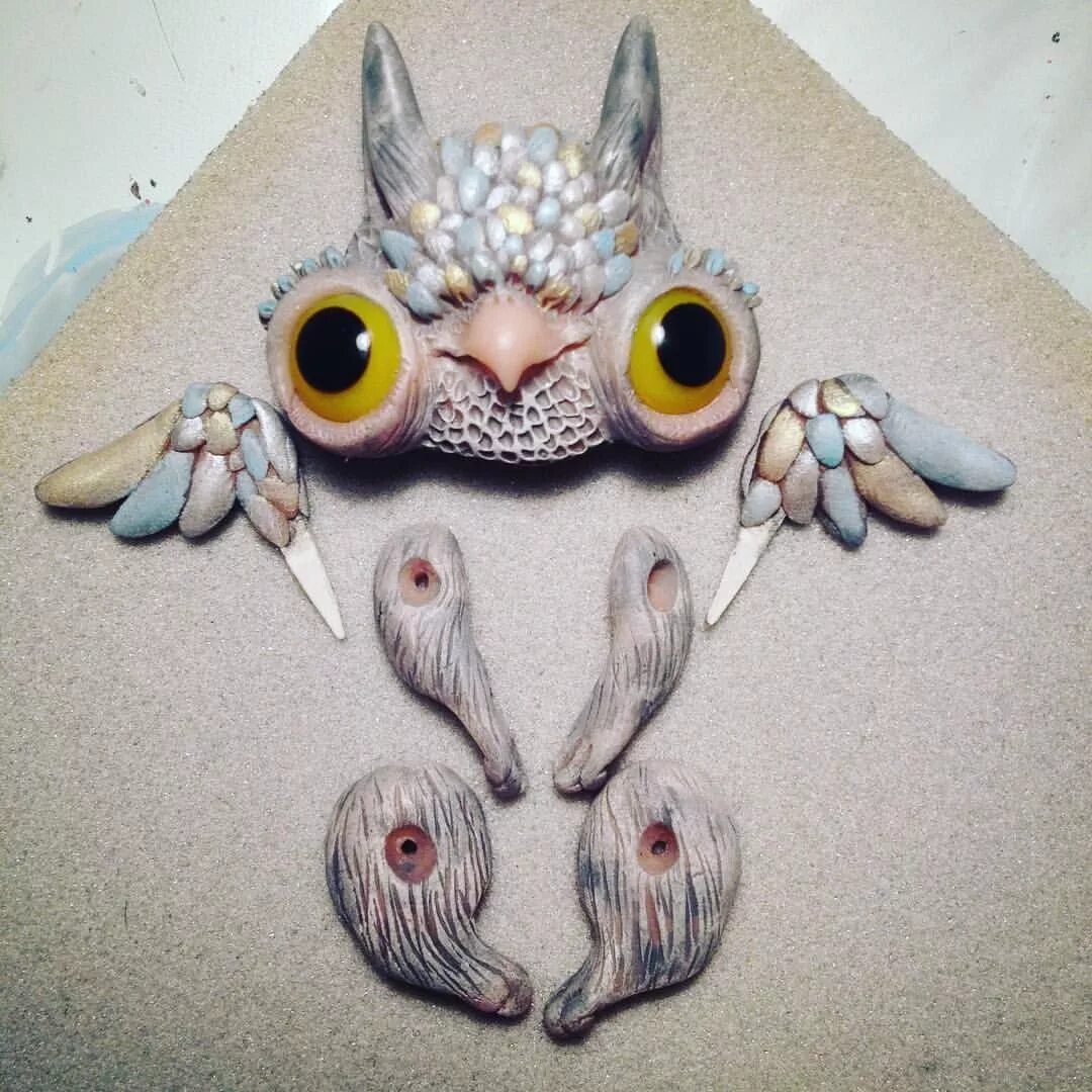 Смешанная техника игрушки мех глина. Мордочки из полимерной глины. Игрушка в смешанной технике полимерная глина. Игрушки в смешанное технике. Мордашки из полимерной глины.