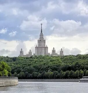 Шпиль мгу