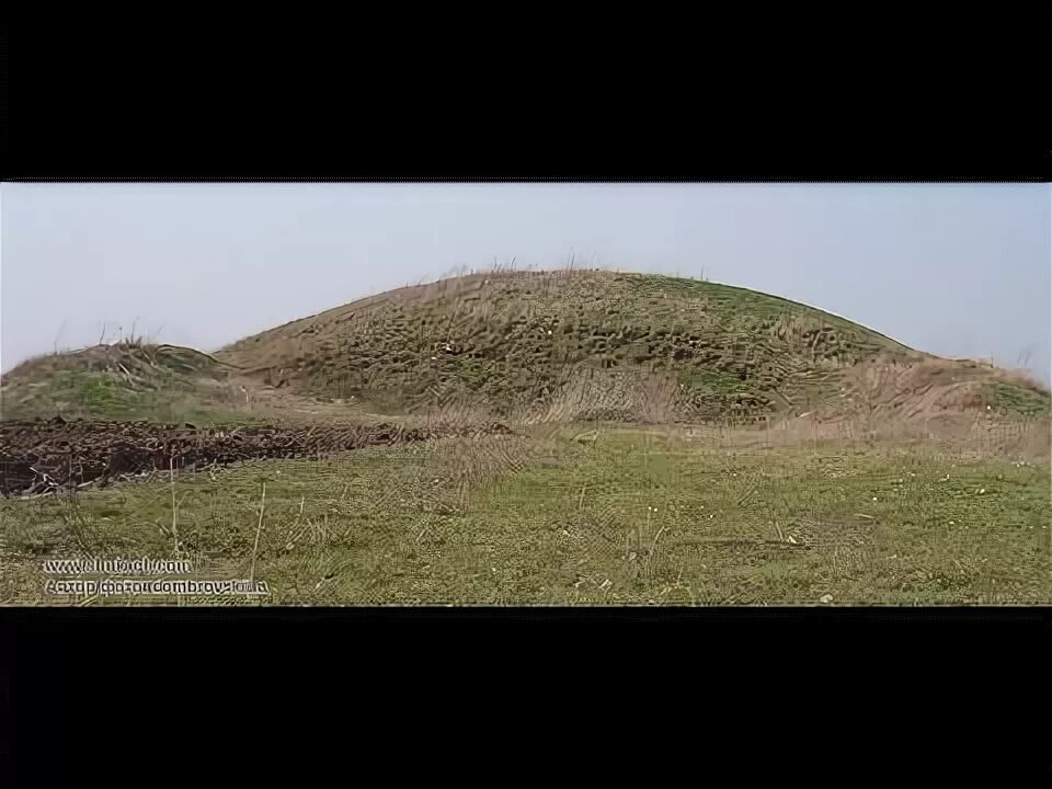 Городище именьковской культуры. Курган насыпь. Острая могила луганская область. Остер курганы. Остер курганы.