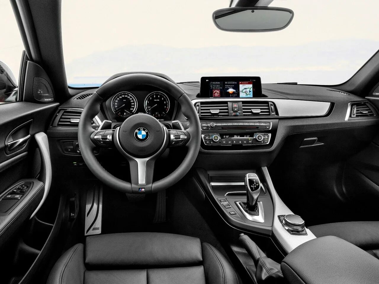 1 2017 года. BMW m140i XDRIVE. BMW f20 Interior. БМВ м140i XDRIVE 2017. BMW m240i салон.