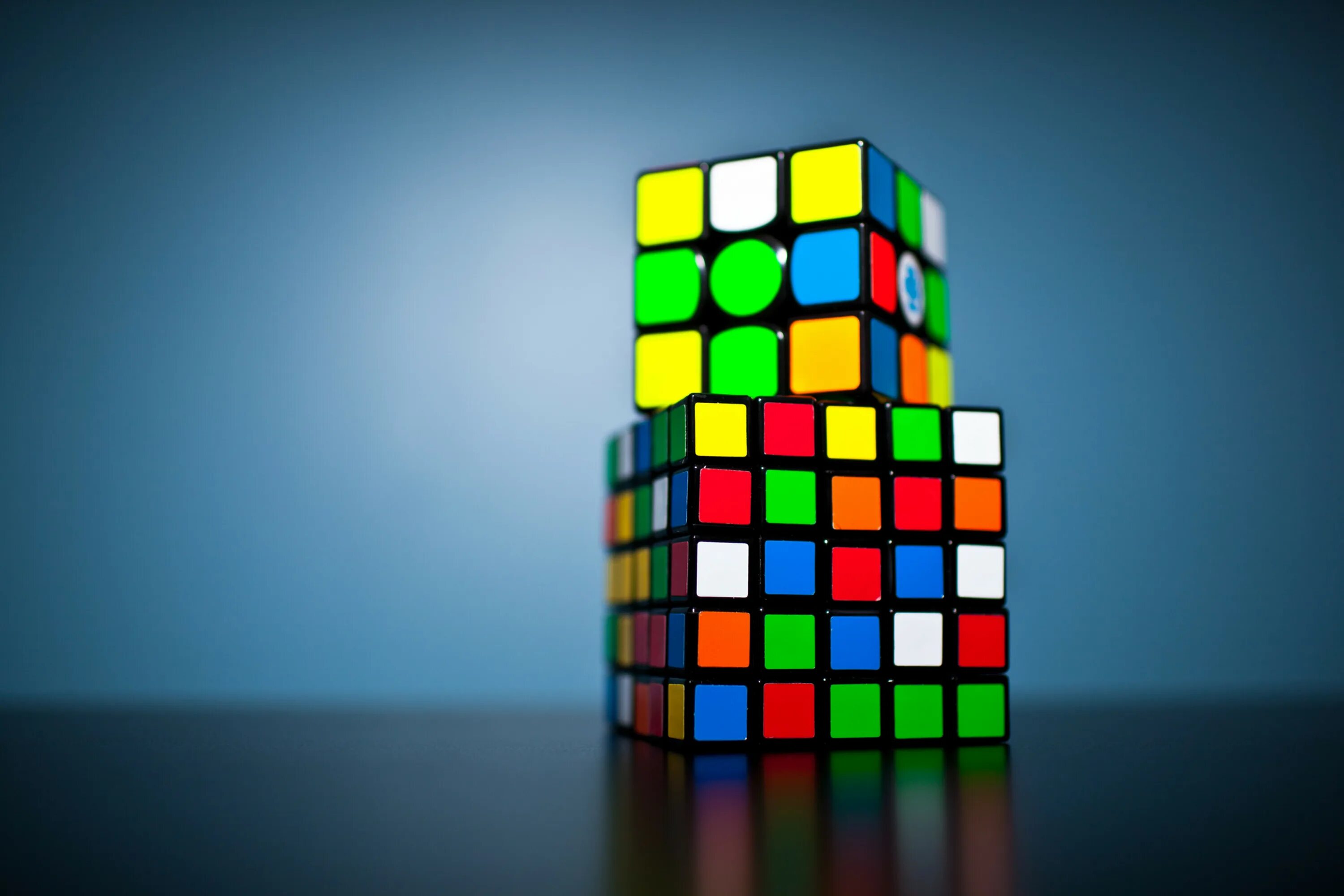 Cube web. Кубик рубик. Кубик Рубика 0х0. Кубик рубик 18x18. Разноцветные кубики.