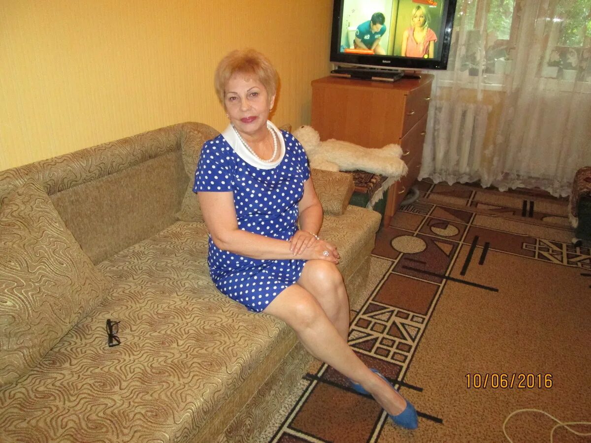 Женщины русские 60 лет домашнее. Старые женщины из соцсетей. Русские женщины в возрасте. Пожилые женщины для встреч. Русские женщины 60 лет.