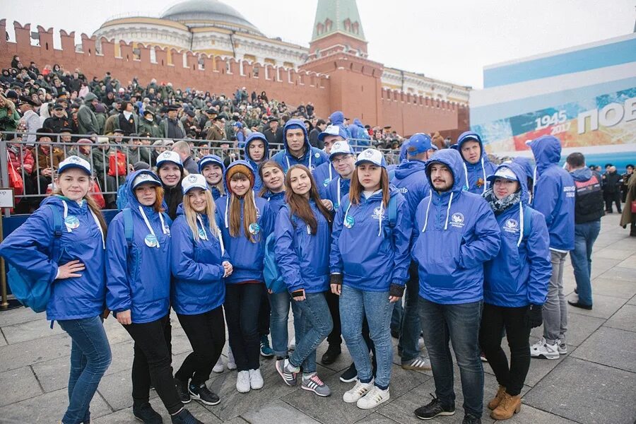 Волонтерские организации спб. Русские волонтеры. Форма волонтеров Победы. Волонтерство в России. Российские волонтерские организации.