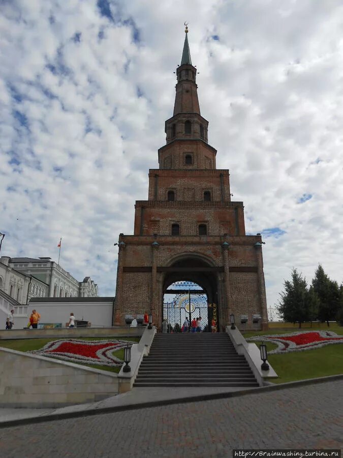 Достопримечательности казани башня сююмбике. Сиюм беке. Достопримечательности казани башня сююмбике. Сиюм беке. Падающая башня сююмбике в казани.