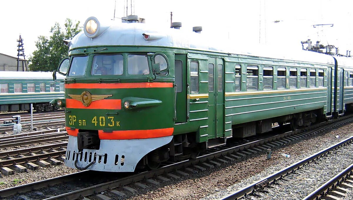 Эр200 электропоезд. Эн3 электропоезд салон. Дизель-поезда д1 в туле. Эр2 головной вагон. Эд4мк головной вагон.