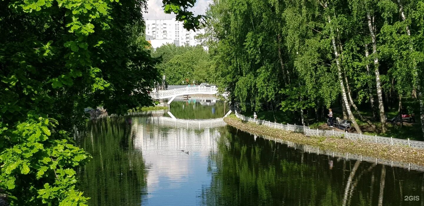 Панорама: Ландшафтный Заказник Лианозовский, лесопарк, Москва, Угличская улица -