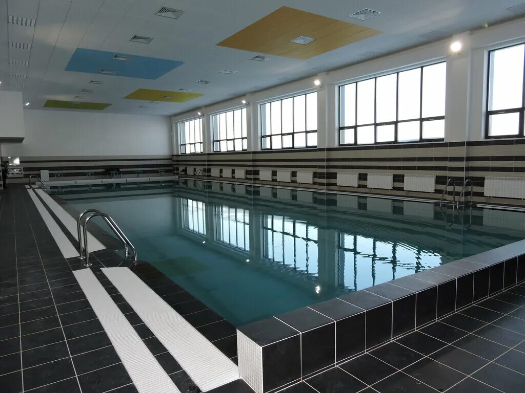 главный бассейн казани. ватан спортивный комплекс казань.