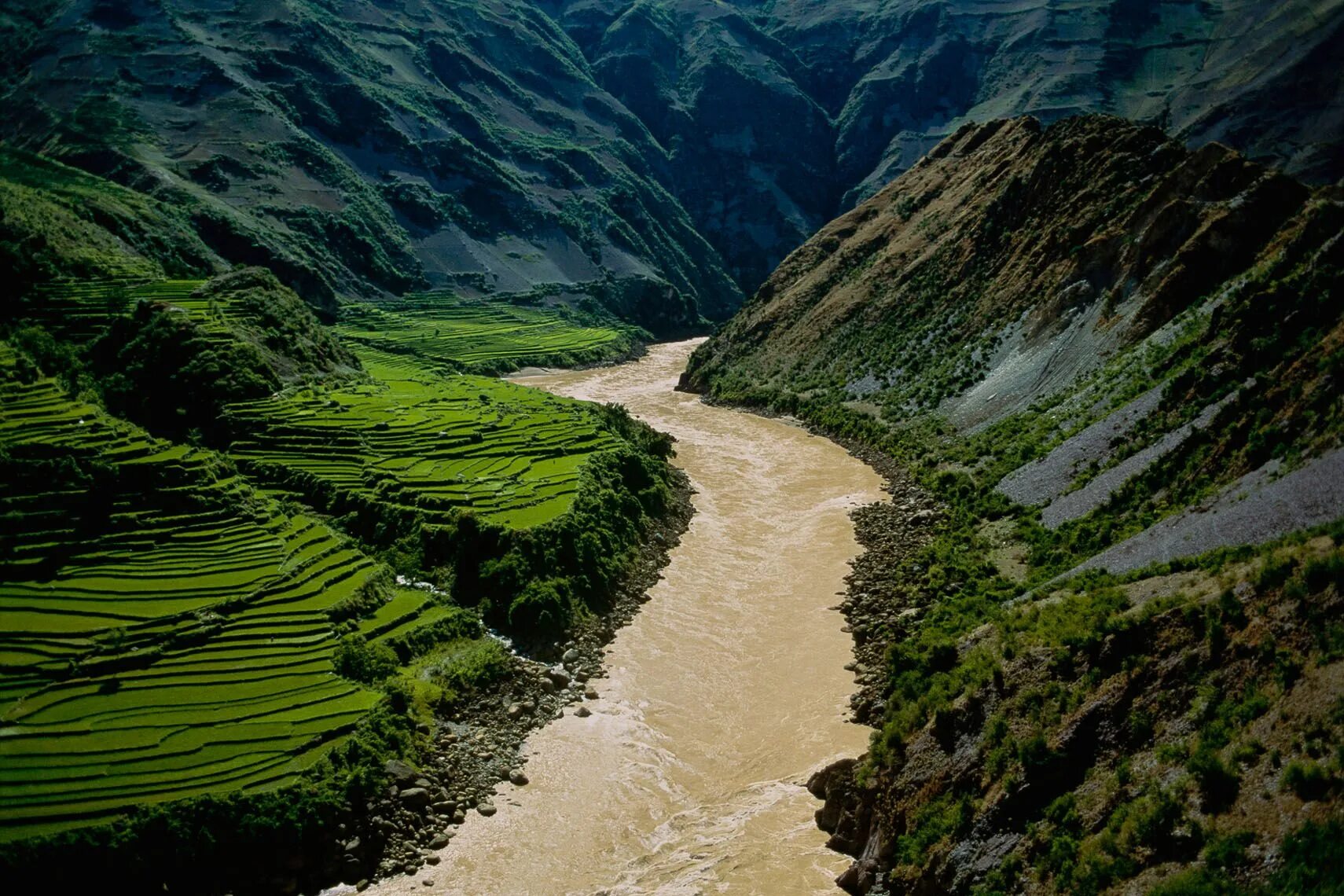 Asia river. Река Меконг Вьетнам. Дельта реки Меконг. Река Меконг Лаос. Юго-Восточная Азия река Меконг это.