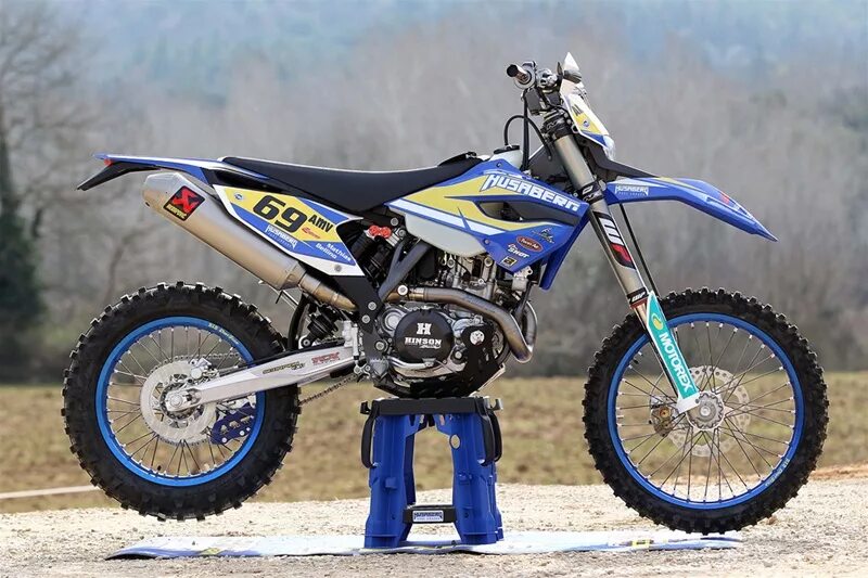 Ktm 350 exc-f. Мотоцикл ktm 350 exc-f. Эндуро 350. Хускварна 350 эндуро. Ktm 350 exc-f 2015.