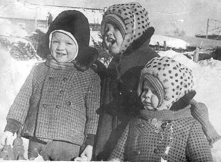 Все мы дети в шапках на резинке