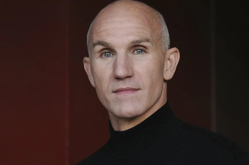 Деннис рейнольдс. Дэннис грин актер. Фредди дэннис. Freddie dennis. Нейл актер деннис.