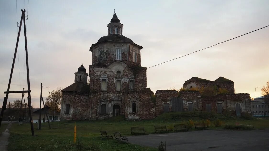 Коптелово алапаевский район. Деревня Коптелово Свердловская. Село Коптелово Свердловской области. Коптелово Церковь.