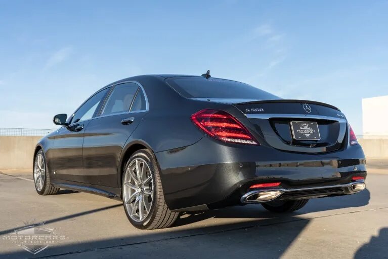 Мерседес s560 4 matic. S560 w222. Мерседес s560 4 matic. Мерседес s560 amg. Mercedes e350e hybrid.