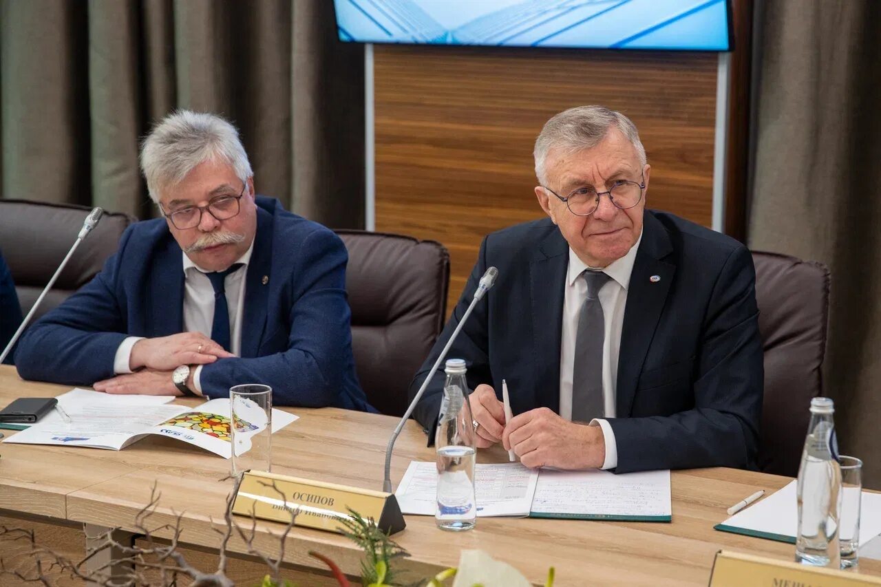 Кортов сергей всеволодович урфу. Наталия лавринова тамбовский государственный университет. Первый проректор. Кортов сергей всеволодович уральский федеральный университет. Кортов сергей всеволодович.