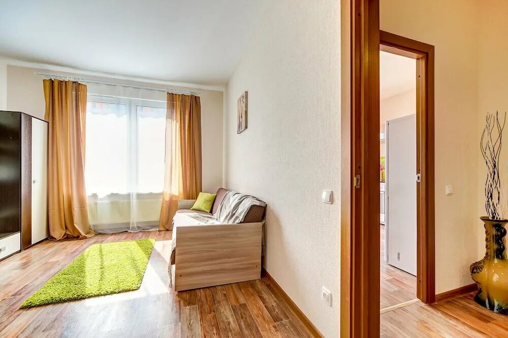 квартиры на сутки в екатеринбурге. комсомольская 373б. квартиры в южно-сахалинске. дома на южном шоссе спб фото квартиры с лоджией. снять квартиру в южных воротах.