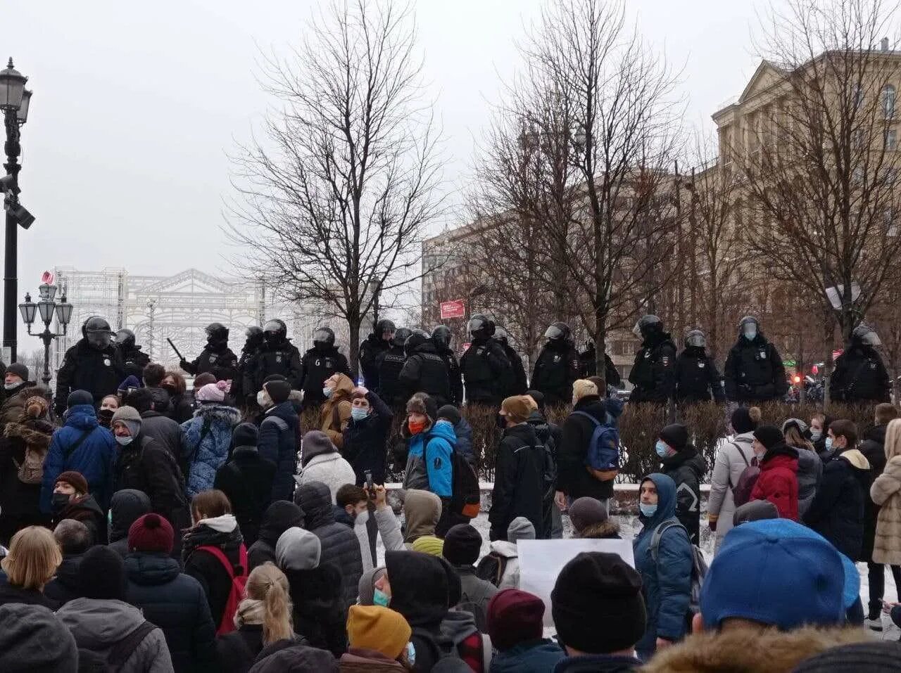 Участники массовых беспорядков. Массовые беспорядки в Москве 2021. Бунт в Питере. Беспорядки в Санкт-Петербурге.