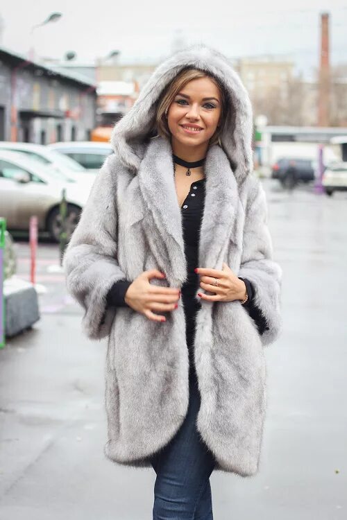 чернобурка шуба. красивые шубы. соболиный мех шуба. какой мех дешевле. роскошные шубы из соболя.