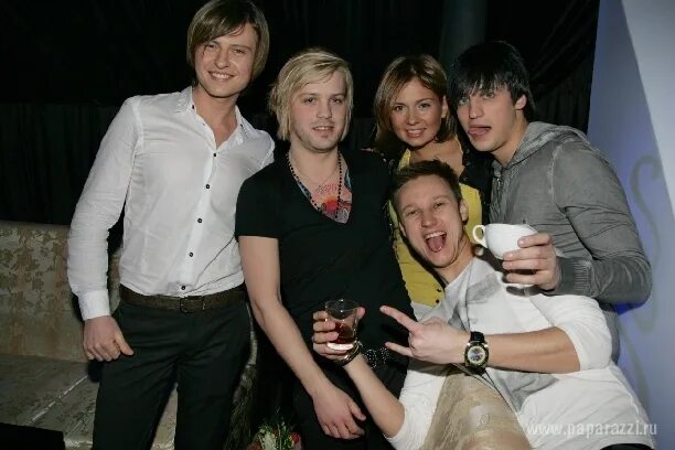 Звёздный путь дискавнр. Джесс макаллан легенды завтрашнего. Фабрика звезд 6. Бибо легенды завтрашнего. Легенды завтрашнего дня сериал.