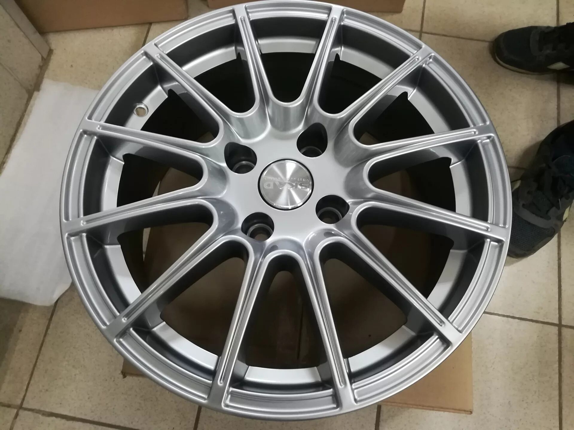 Диски r16 4x108 65.1 купить. Скад Леман r17. Диски Скад Леман 17. Диски Скад Ле ман р16. Скад Леман Алмаз.