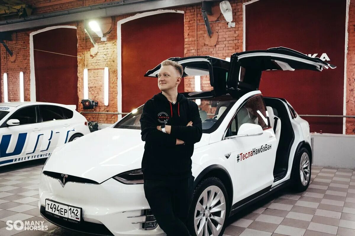 Варпач блоггер Тесла. Тесла model x Warpath.