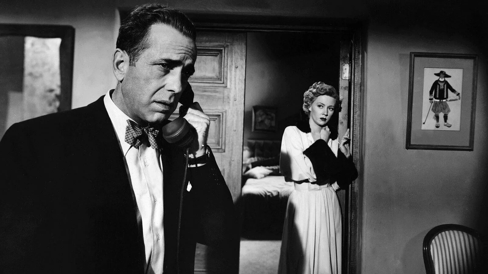It s just a little. Хамфри Богарт. В Укромном месте in a Lonely place, 1950. Нуар Хичкок.