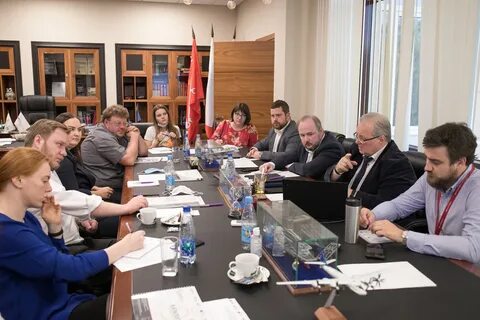 Участники переговоров